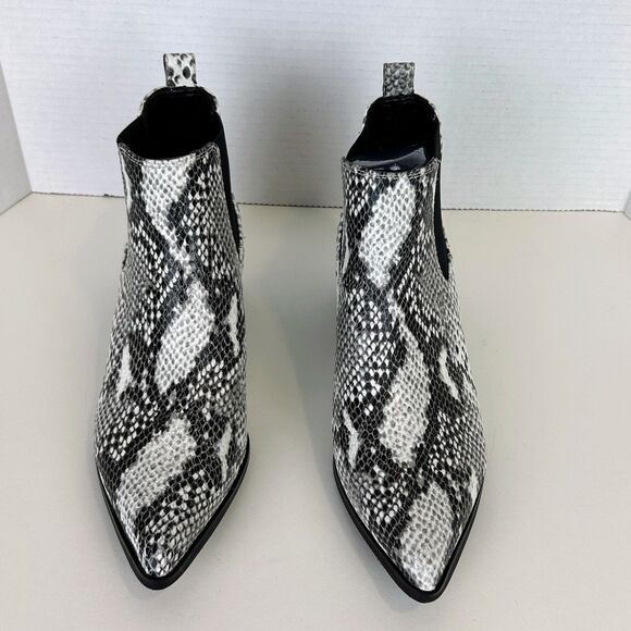 BLONDO Emelia Chelsea Bootie White Black Snake Print Waterproof Leather Boots 8 - Picture 5 of 11